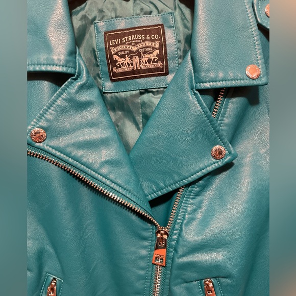 Levi's Motorcycle Jacket Women' Size S Teal Blue Faux Leather Belted Buckle Moto - Picture 8 of 9
